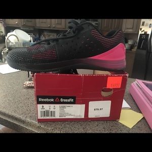 Nano 7.0 shoes new in box. Size 9